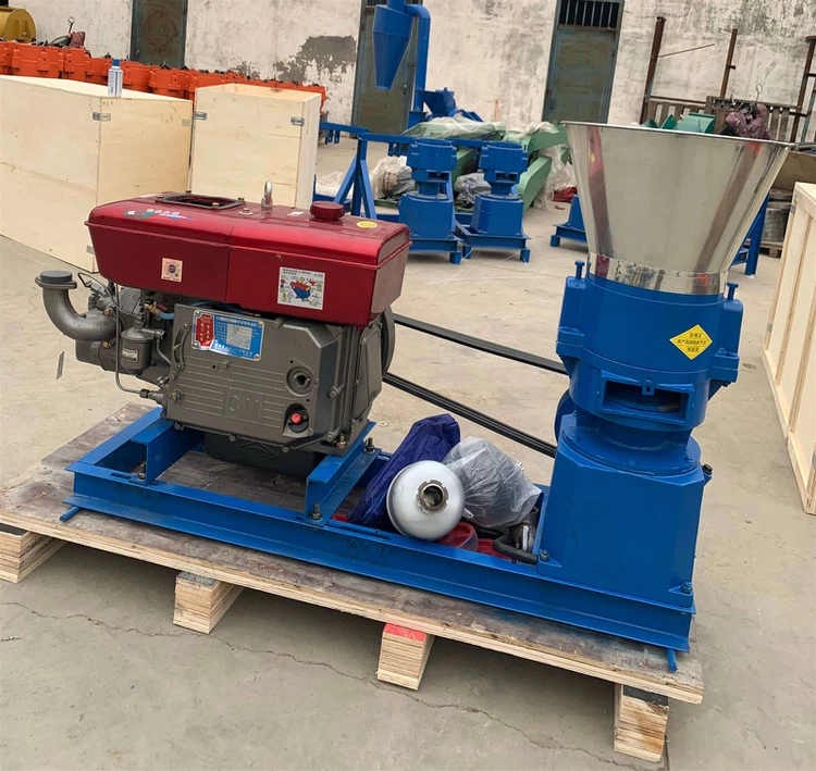 High-capacity small animal feed pellet machine High-capacity small animal feed pellet machine