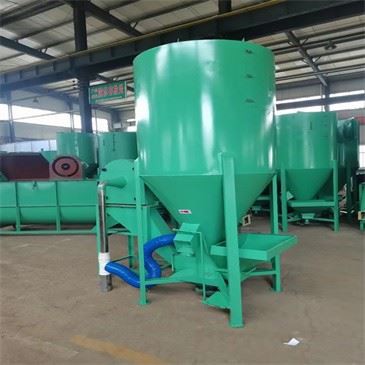 450 kg Animal Feed Grinder Mixer Machine